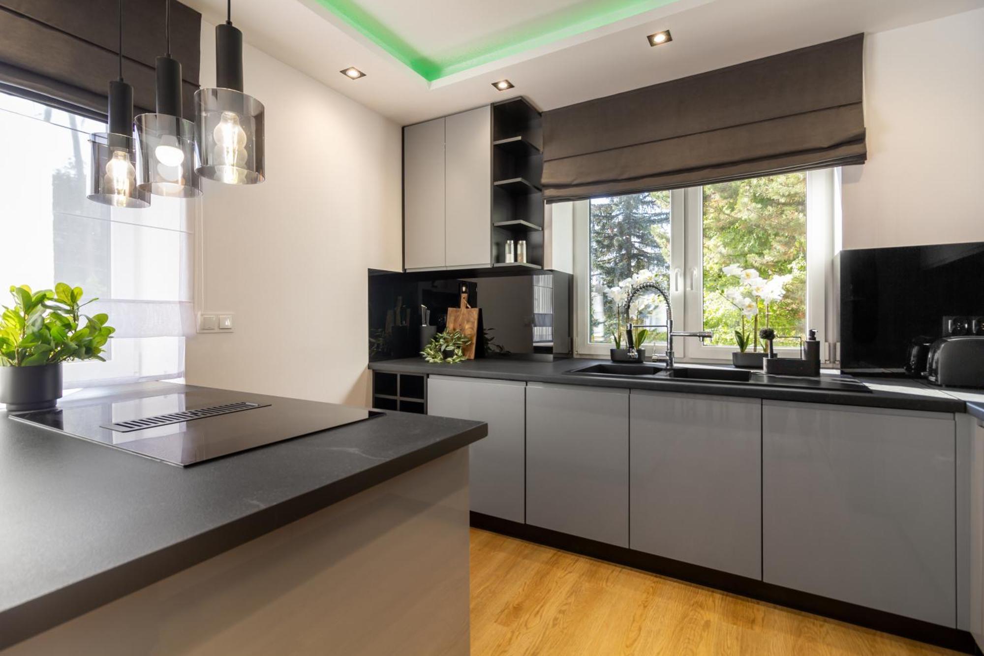 Housecube, Bar , Prywatne Kino, Bilard , Luxus Villa วรอตซวาฟ ภายนอก รูปภาพ